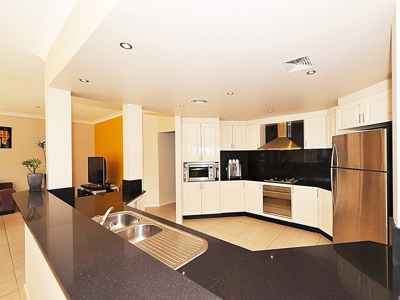 38 Drummond Avenue, Beaumont Hills NSW 2155