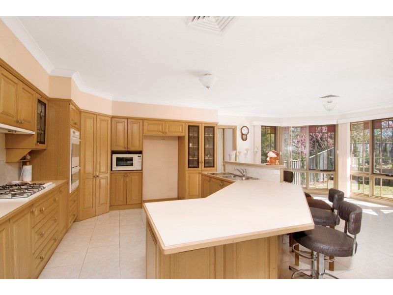 77 Oratava Avenue, West Pennant Hills NSW 2125