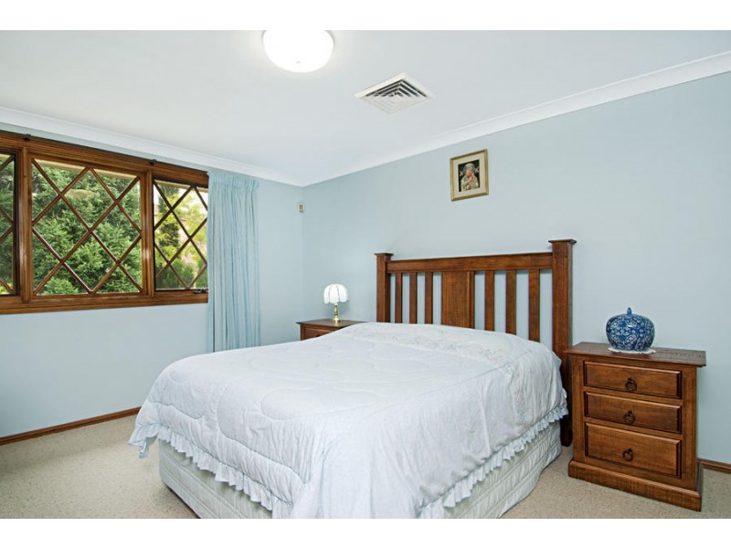10 Wesley Pl, Cherrybrook NSW 2126