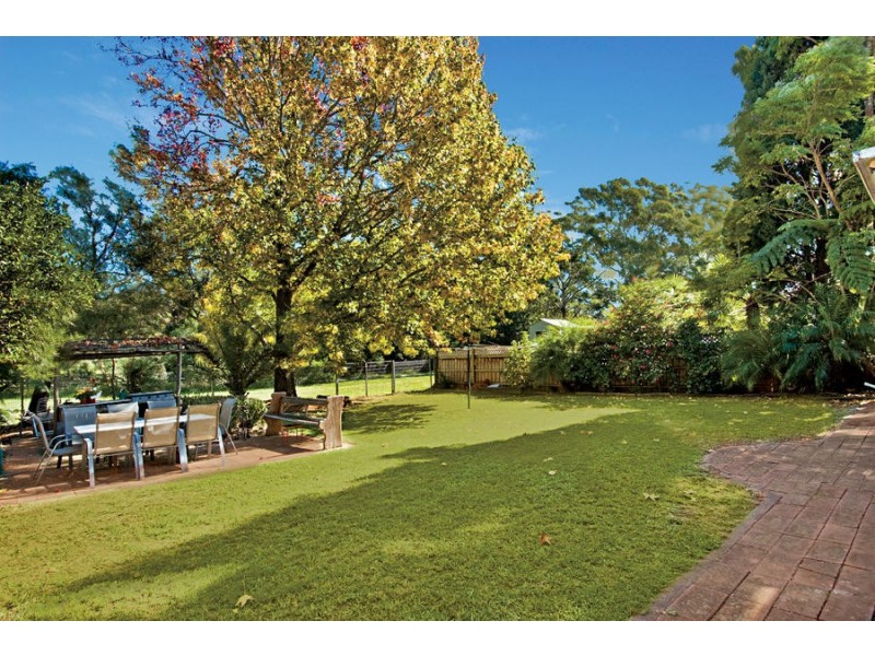 8 Eames Avenue, Baulkham Hills NSW 2153