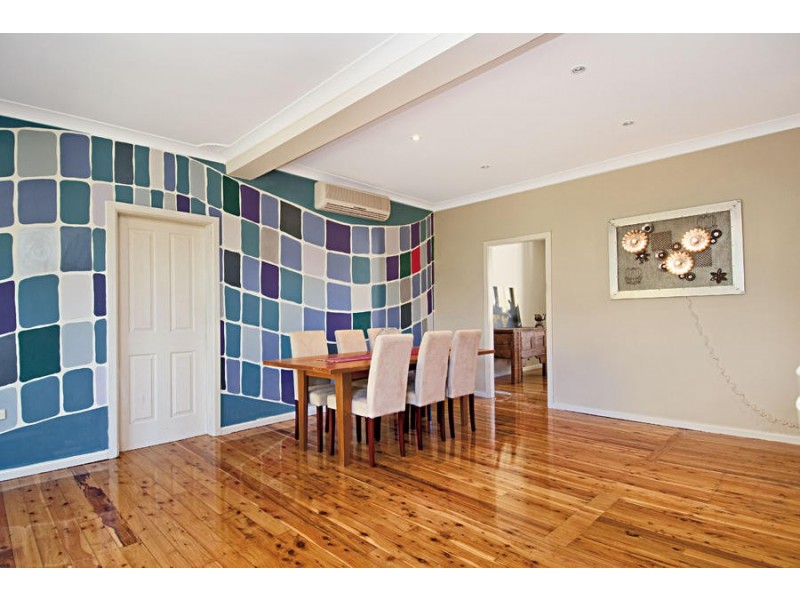 8 Eames Avenue, Baulkham Hills NSW 2153