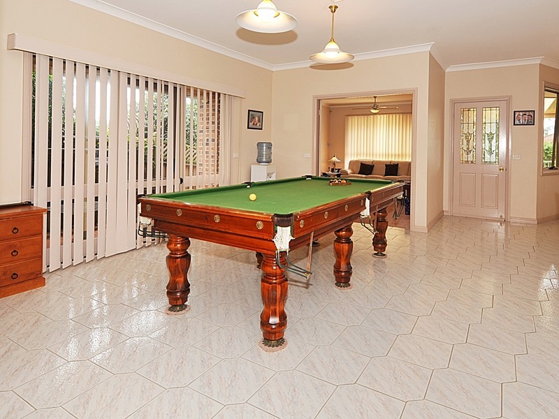 18 Glenfern Close, West Pennant Hills NSW 2125