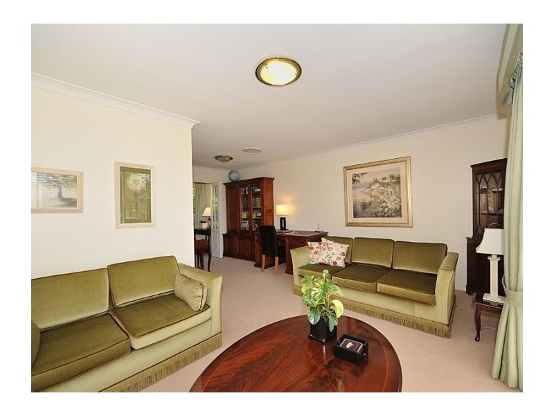 16 Thackeray Street, Winston Hills NSW 2153