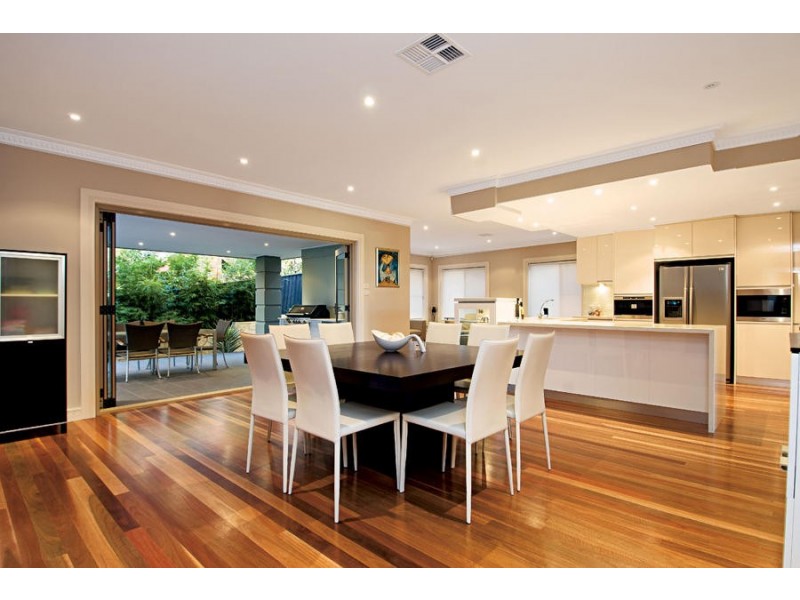 8 Janette Place, Castle Hill NSW 2154