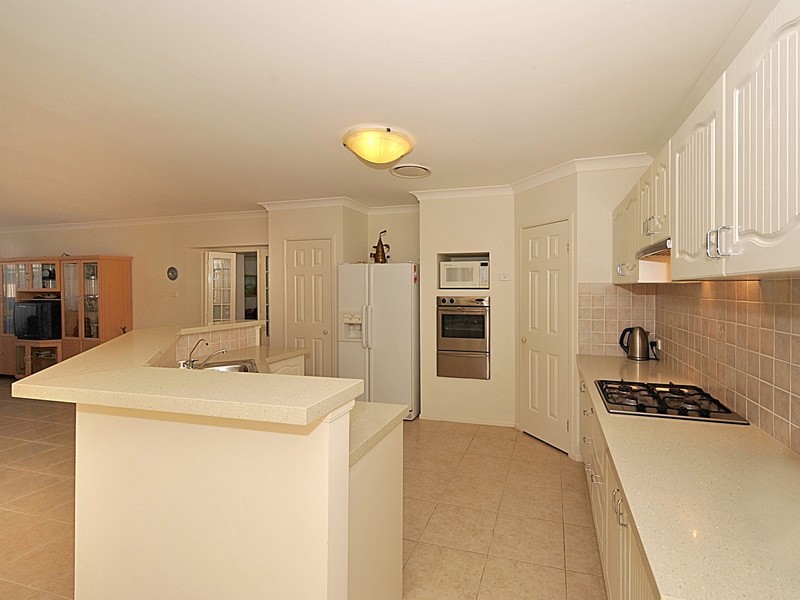 54 James Mileham Dr, Kellyville NSW 2155