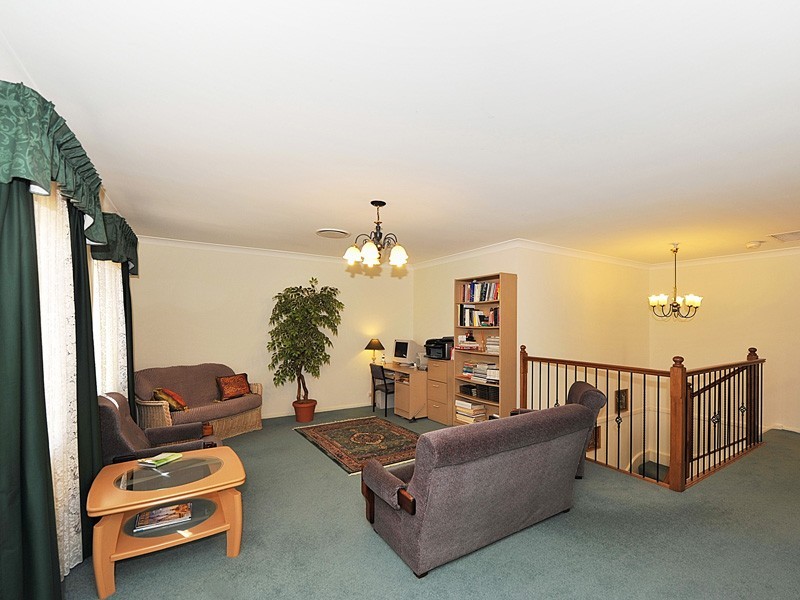 54 James Mileham Dr, Kellyville NSW 2155