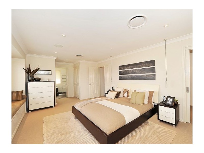 1 Tomintoul Place, Glenhaven NSW 2156