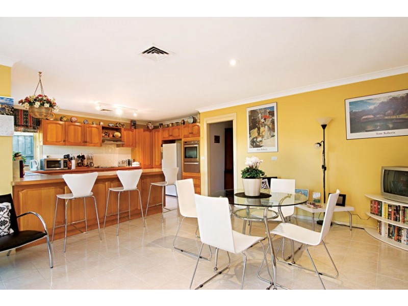 2 Broadsword Place, Castle Hill NSW 2154