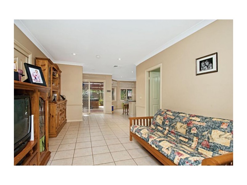 5b Strathcarron Avenue, Castle Hill NSW 2154