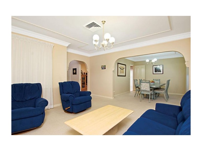 5b Strathcarron Avenue, Castle Hill NSW 2154