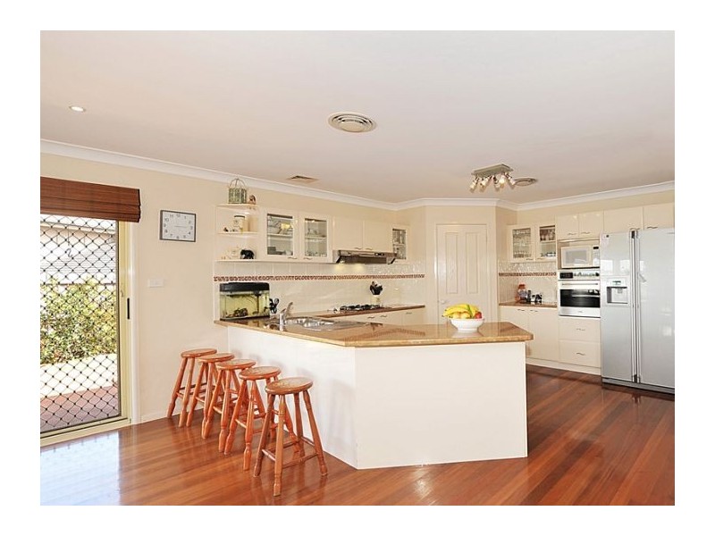 12 Oak Tree Gr, Kellyville NSW 2155