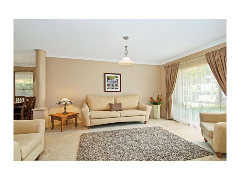 88 Sanctuary Dve, Beaumont Hills NSW 2155