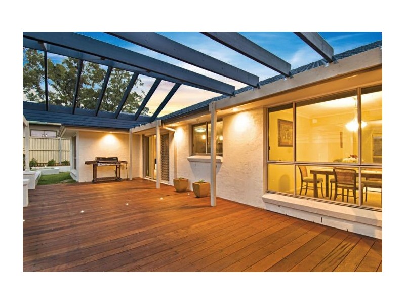 29 Honeyeater Crescent, Beaumont Hills NSW 2155