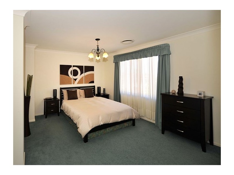 54 James Mileham Drive, Kellyville NSW 2155