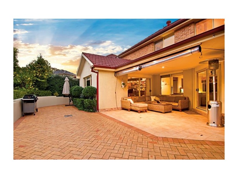 35 Gray Spence Cres, West Pennant Hills NSW 2125