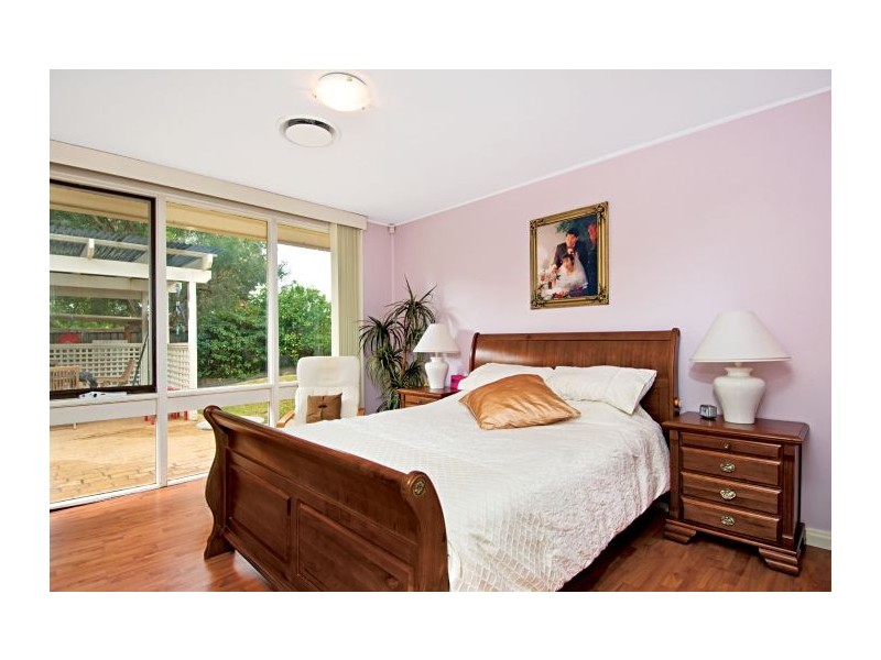 6 Gordon Avenue, Castle Hill NSW 2154