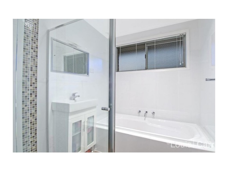 5 Blackett Drive, Castle Hill NSW 2154