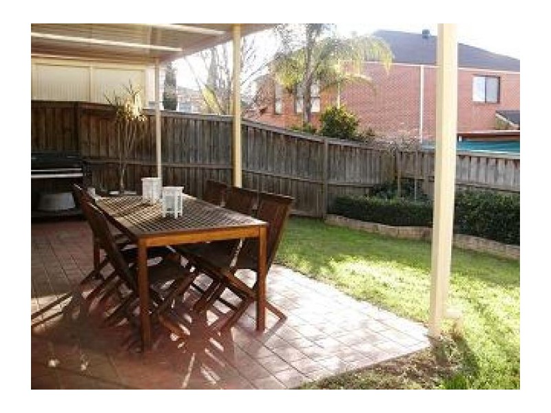 60 Beaumont Drive, Beaumont Hills NSW 2155