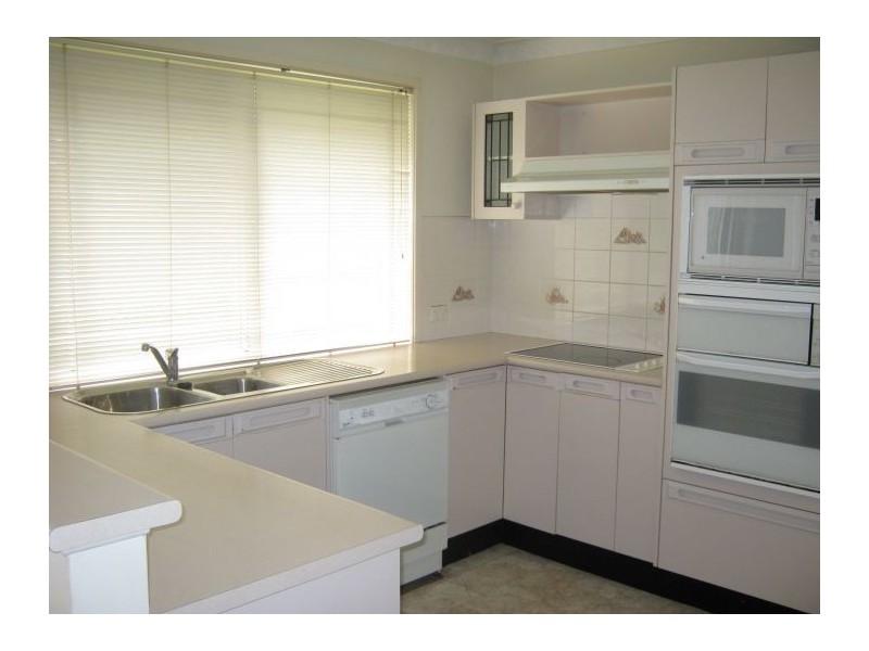 17 Cardiff Way, Castle Hill NSW 2154