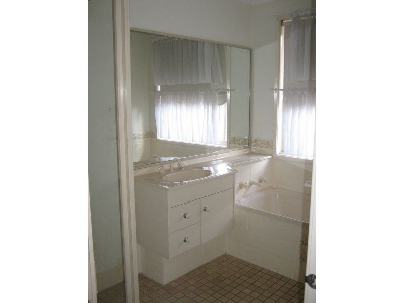 17 Cardiff Way, Castle Hill NSW 2154