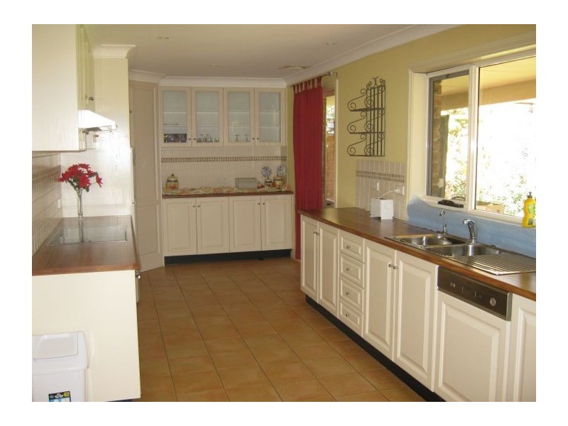 37 Middleton Avenue, Castle Hill NSW 2154