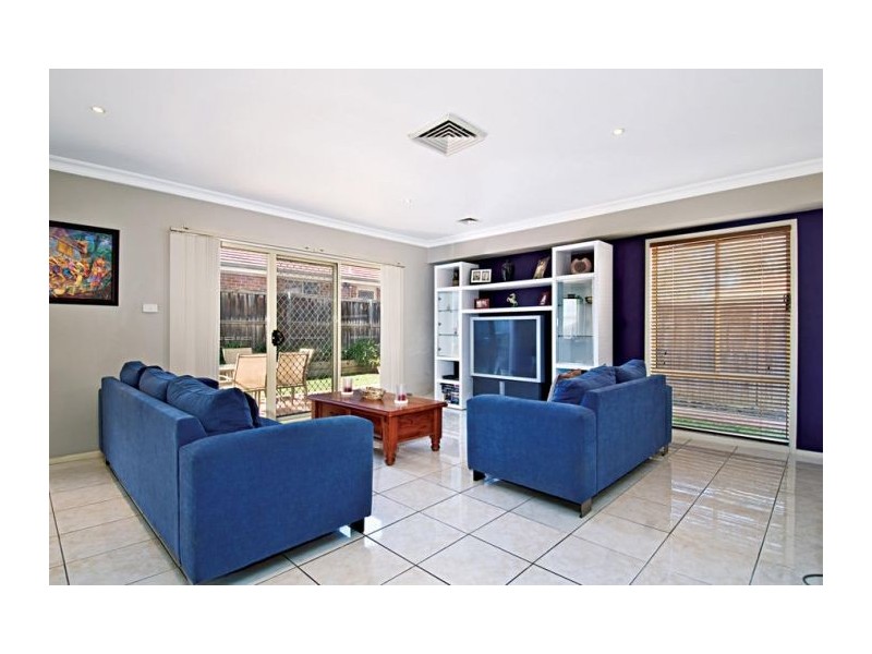 11 Mackay Way, Rouse Hill NSW 2155