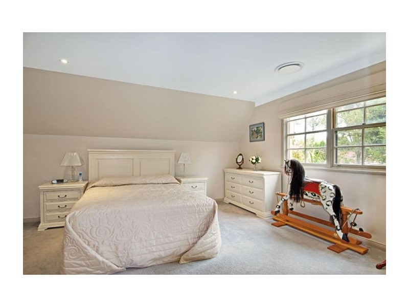 42 Greenoaks Avenue, Cherrybrook NSW 2126