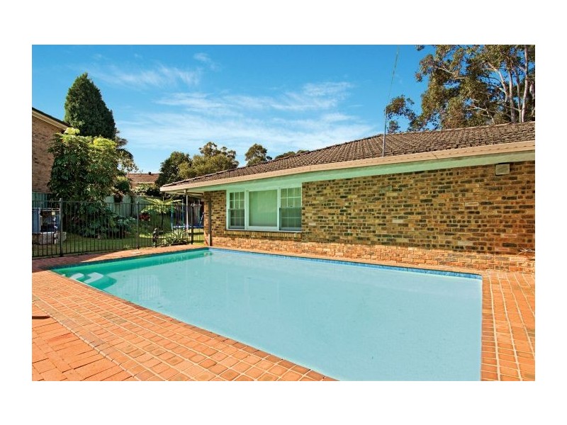 64 Iona Avenue, North Rocks NSW 2151