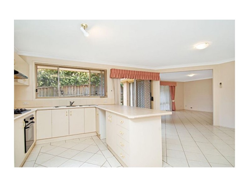 9 Taringa Avenue, Kellyville NSW 2155