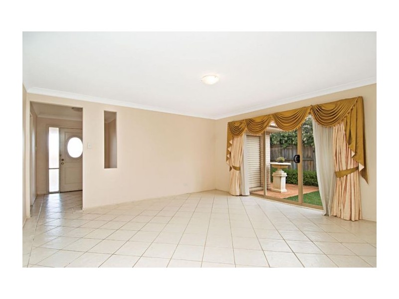 9 Taringa Avenue, Kellyville NSW 2155