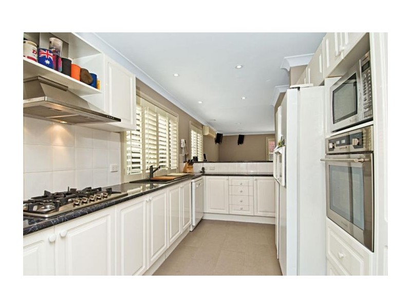 2 Telowie Court, Dural NSW 2158