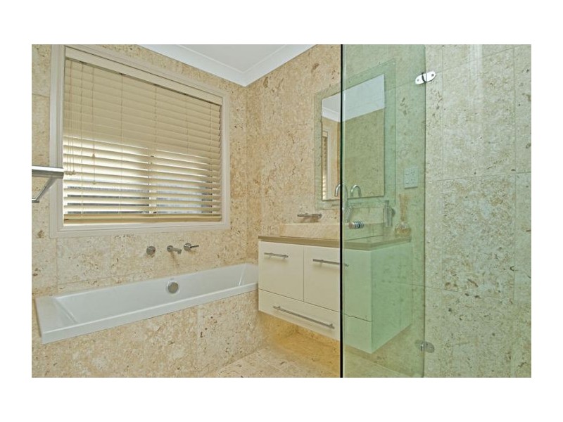 2 Telowie Court, Dural NSW 2158