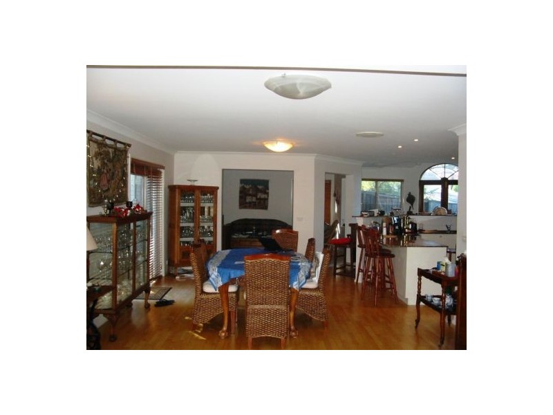 4 Crestview PL, Cherrybrook NSW 2126