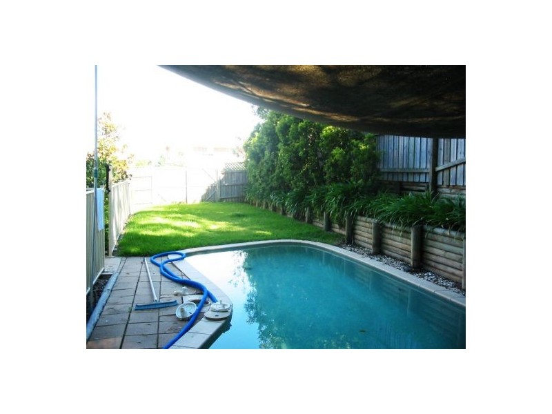 4 Crestview PL, Cherrybrook NSW 2126