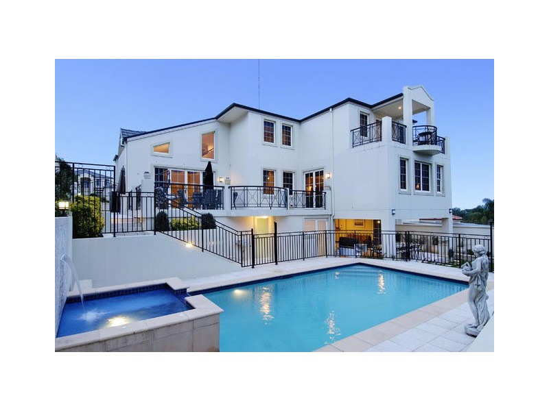 26 Wongajong Close, Castle Hill NSW 2154