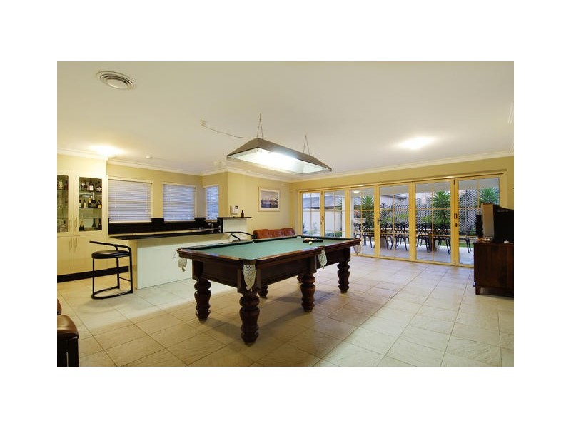 26 Wongajong Close, Castle Hill NSW 2154