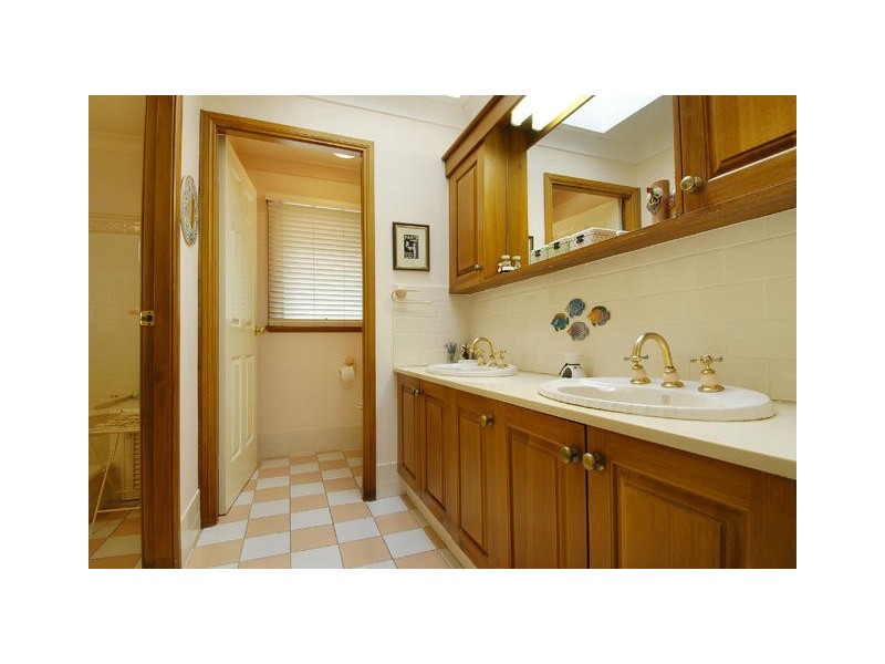 6 Rosella Place, West Pennant Hills NSW 2125