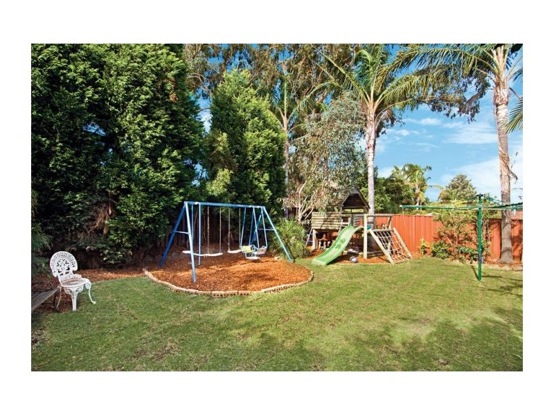 13 Battlement Crescent, Castle Hill NSW 2154