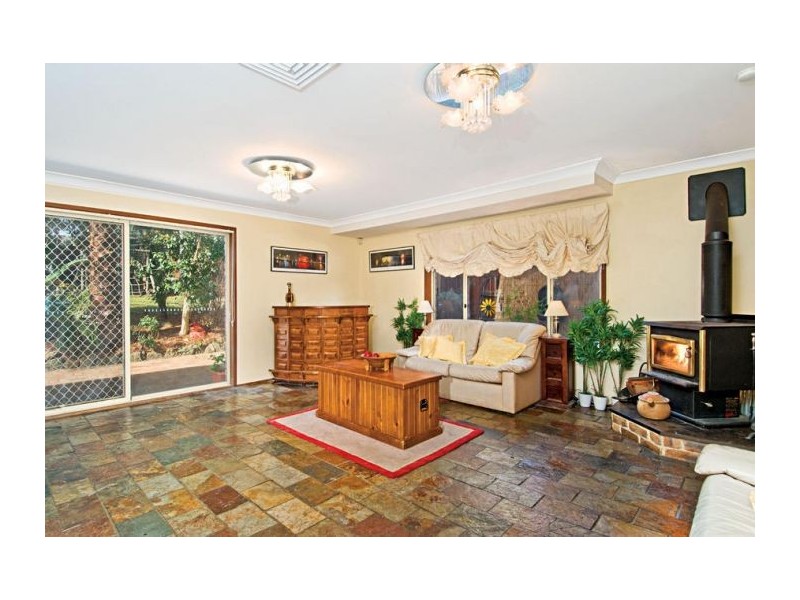13 Battlement Crescent, Castle Hill NSW 2154