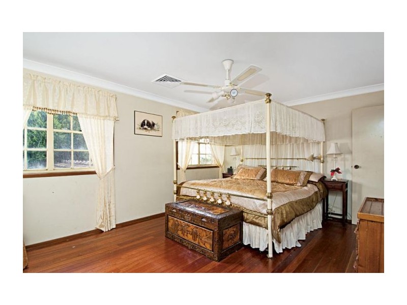 13 Battlement Crescent, Castle Hill NSW 2154