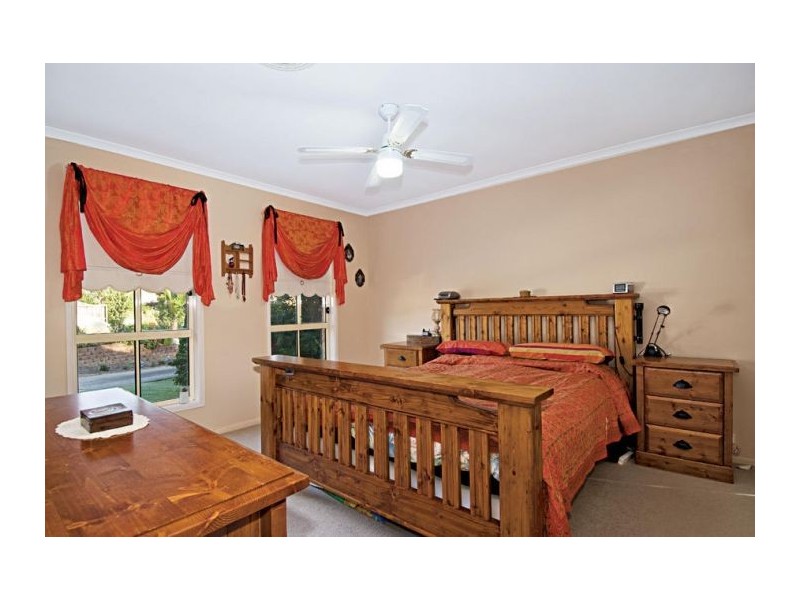 40  Carlisle Cr, Kellyville NSW 2155