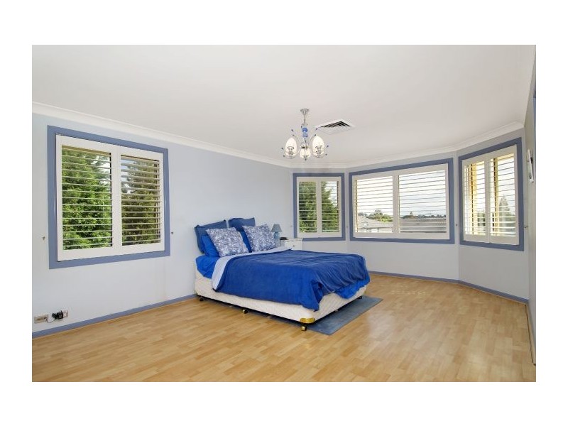 32 Park Ridge Circuit, Kellyville NSW 2155