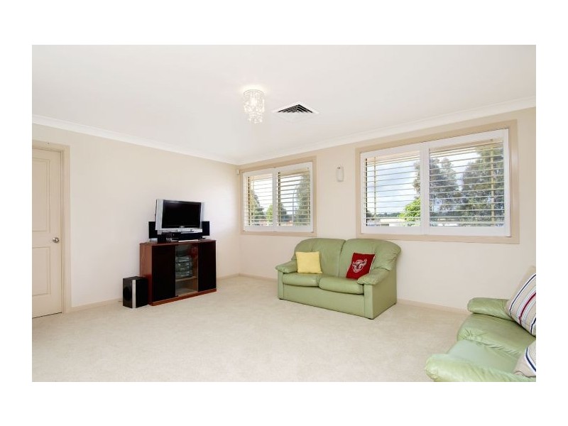 32 Park Ridge Circuit, Kellyville NSW 2155