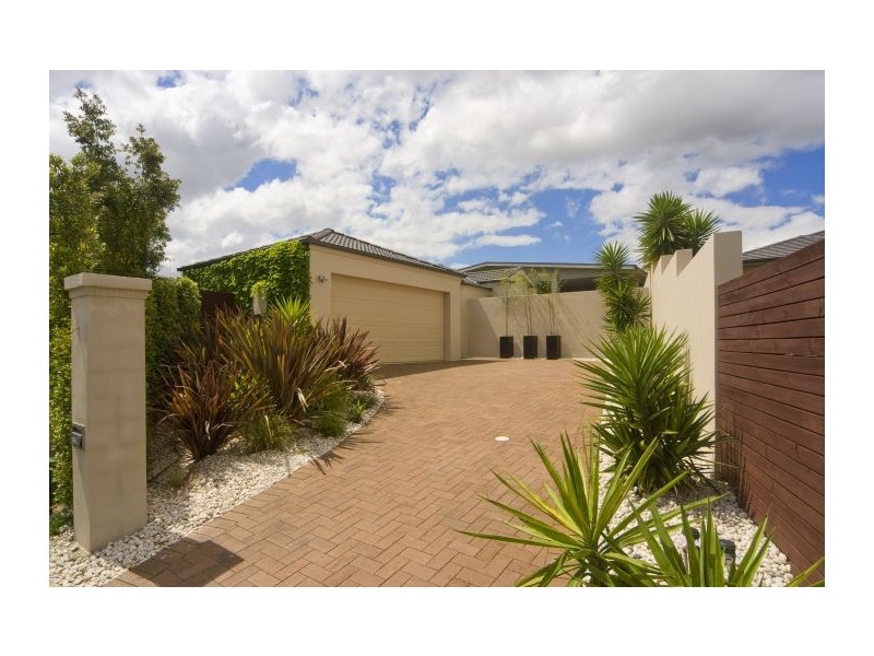 14 Fox Place, Beaumont Hills NSW 2155