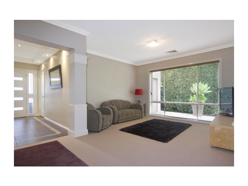14 Fox Place, Beaumont Hills NSW 2155