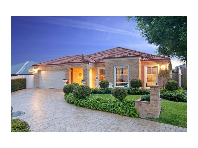 6 Fox Place, Beaumont Hills NSW 2155