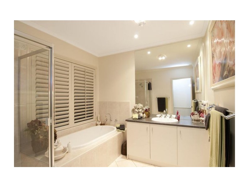 6 Fox Place, Beaumont Hills NSW 2155