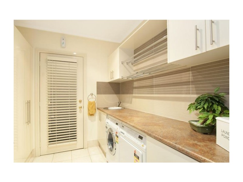 6 Fox Place, Beaumont Hills NSW 2155