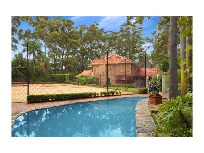 13 Yanagin Place, West Pennant Hills NSW 2125