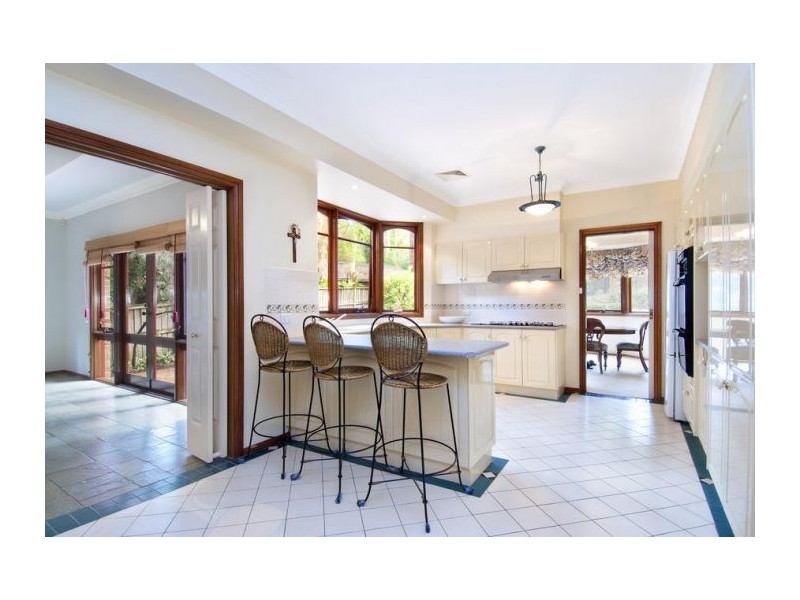 13 Yanagin Place, West Pennant Hills NSW 2125